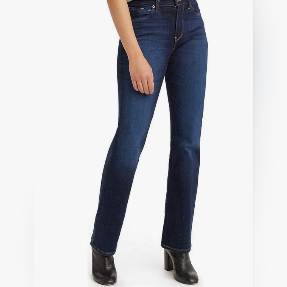 Levi’s Classic Bootcut Mid Rise Jeans